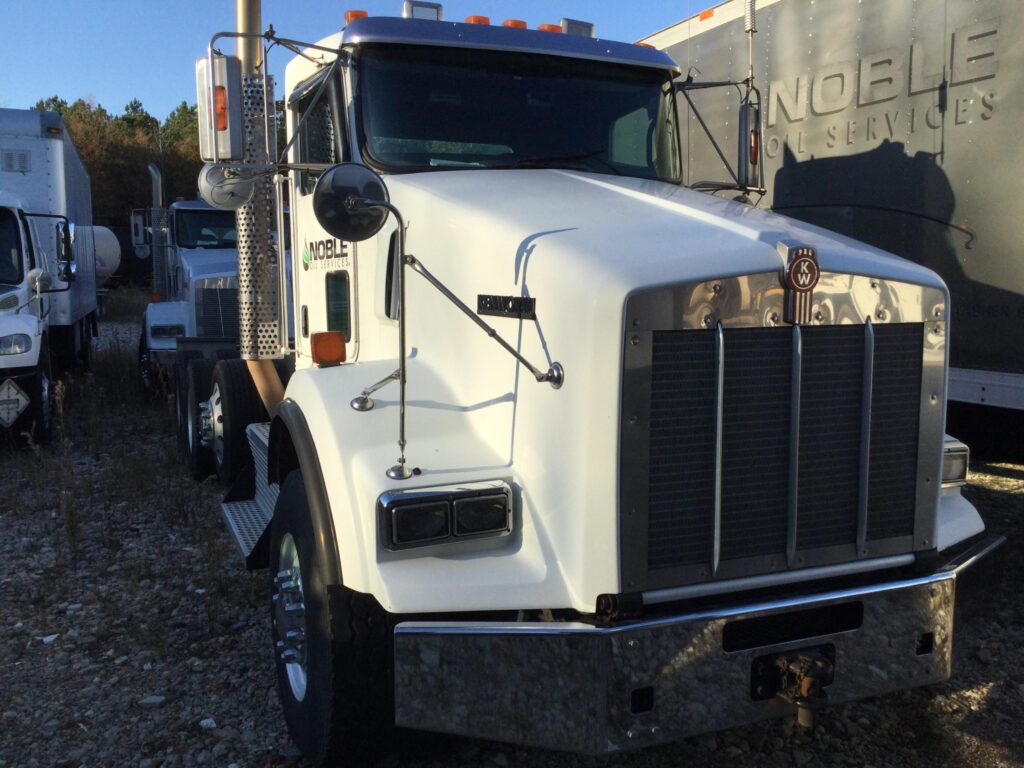 2012 Kenworth T800 Cab & Chassis