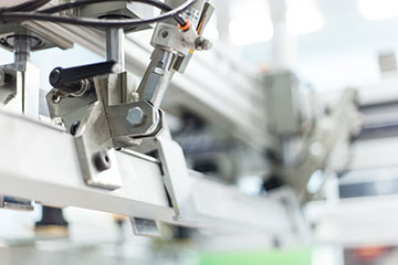 Timely Equipment Sourcing Helps Automotive Manufacturer Establish Presence in Growing Market