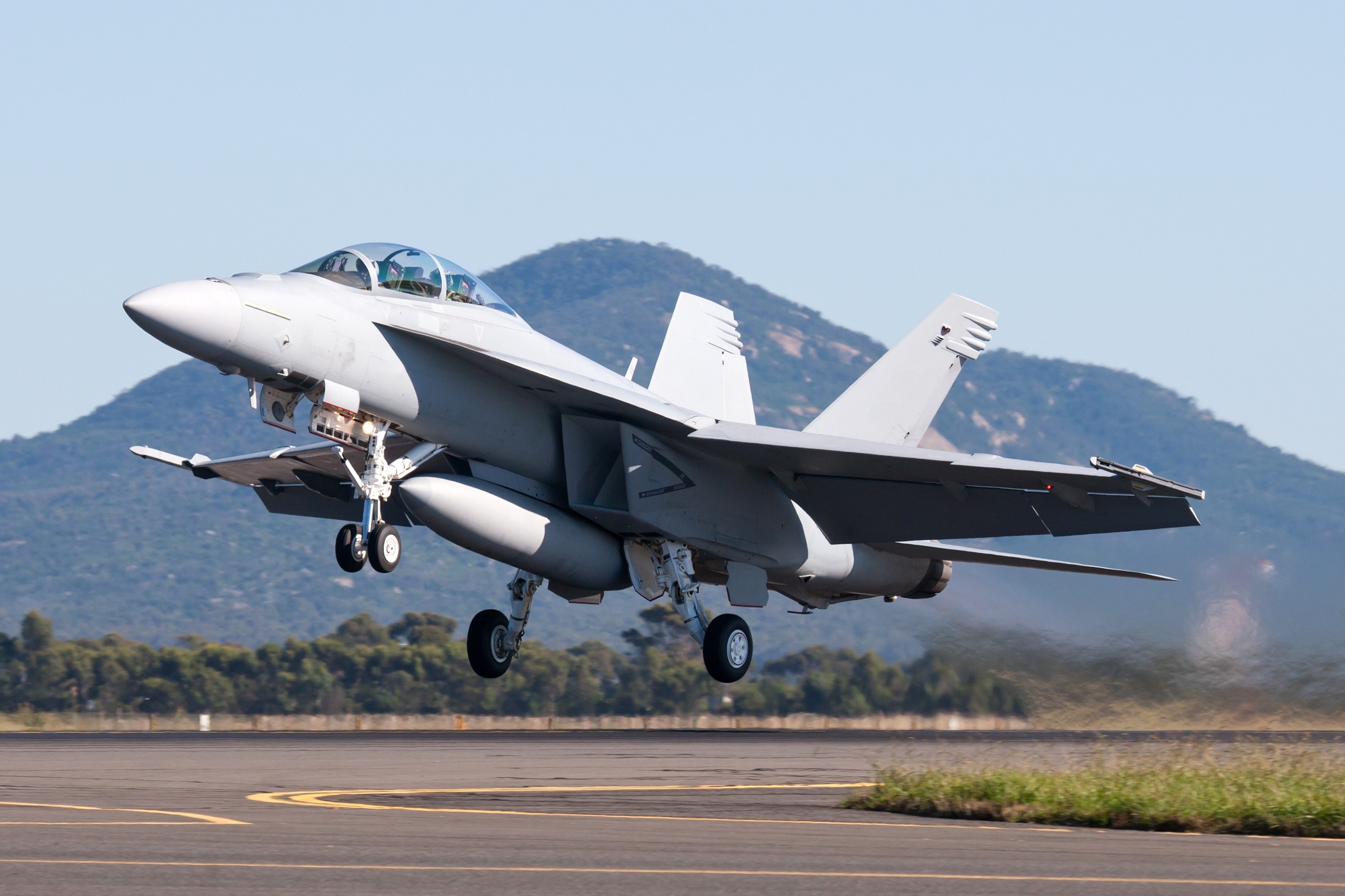 UsMilitaryJet
